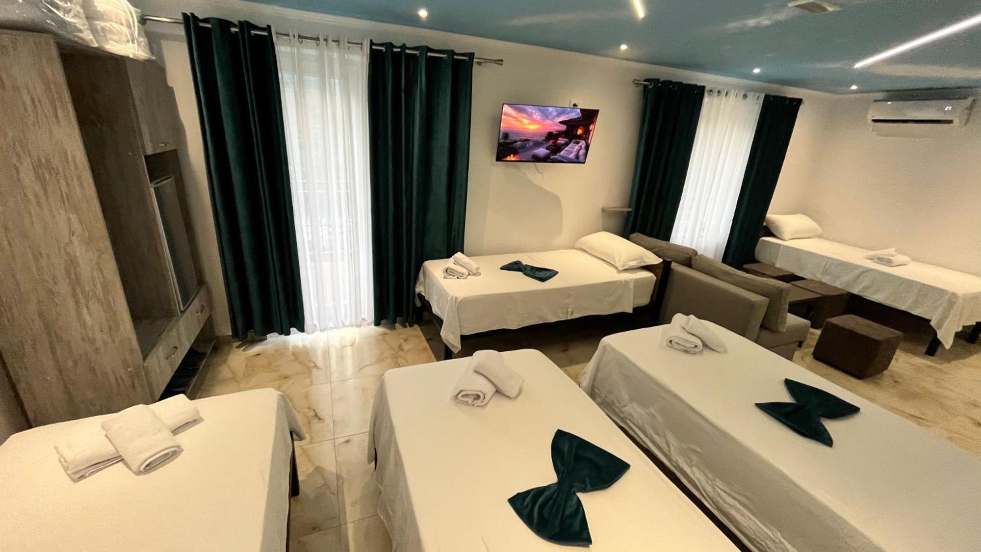 Hotel Davids Koman Dış mekan fotoğraf