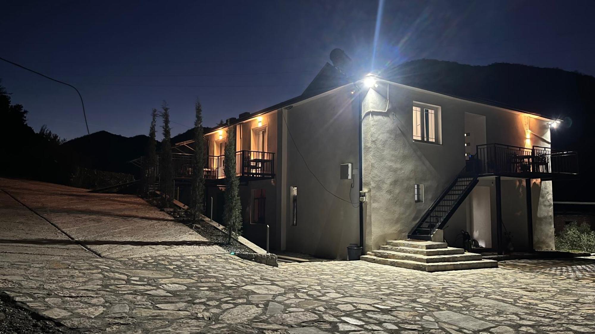 Hotel Davids Koman Dış mekan fotoğraf